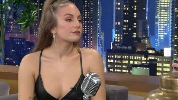Η τραγουδίστρια Ανδρομάχη έπεσε θύμα revenge porn μόλις στα 15 της
