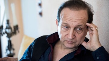 Σπύρος Μπιμπίλας: «Τόσο πολύ αγαπούν τους καταγγελλόμενους και δεν σκέφτονται το δράμα των καταγγελλόντων;»