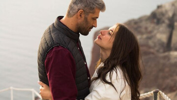 Άννα Ζένιου: «Στα προσωπικά μου είμαι πολύ καλά, με τον Αλέξη Παππά έχουμε επαφές σε ανθρώπινο επίπεδο»