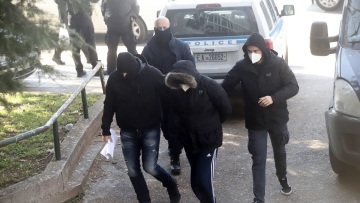 Δολοφονία Άλκη: Ολοκληρώθηκε η διαδικασία αναγνώρισης των δραστών από τα θύματα της επίθεσης