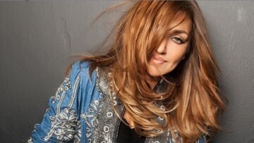 Καίτη Γαρμπή: O στίχος του τραγουδιού «Αυτό το κάτι» που εδώ και 22 χρόνια αρνείται να πει