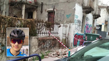 Ποινές με αναστολή για τον θάνατο φοιτητή που καταπλακώθηκε από τοίχο στη Λάρισα – Οργή από την οικογένεια