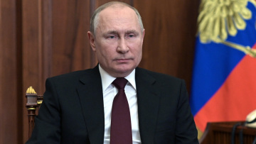 Ουκρανική κρίση: Στέλνει στρατό σε Ντονέτσκ και Λουγκάνσκ ο Πούτιν και τον «βαφτίζει»... ειρηνευτική δύναμη