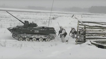 Πόλεμος στην Ουκρανία: Ρωσικές δυνάμεις κατέλαβαν στρατιωτικό αεροδρόμιο κοντά στο Κίεβο
