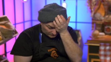 MasterChef: Ξέσπασε σε κλάματα ο Δημήτρης - «Είμαι μόνος, θα το ξεπεράσω»