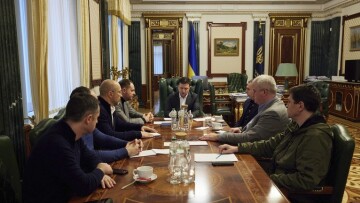 Εισβολή στην Ουκρανία: Το Κίεβο δηλώνει έτοιμο να μιλήσει για κατάπαυση του πυρός και ειρήνη