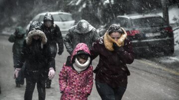 Κακοκαιρία «Bianca»: Χιονοπτώσεις σε Ήπειρο και Μακεδονία - Κλειστή για τις νταλίκες η Εγνατία Οδός