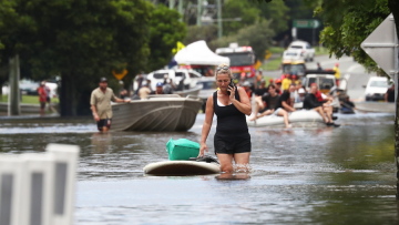 Εικόνες βιβλικής καταστροφής από τις πλημμύρες στην Αυστραλία - Τουλάχιστον 10 νεκροί
