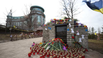 Πόλεμος στην Ουκρανία: Διπλωματικός «πυρετός», διεργασίες για αποκλιμάκωση και ενίσχυση της άμυνας