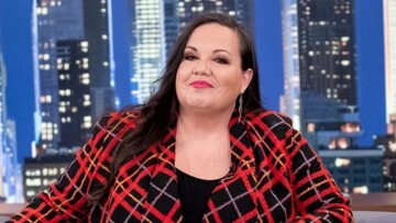 Αλεξία Μουστάκα: «Η μαμά μου “έφυγε” τρεις μήνες μετά από τον μπαμπά»