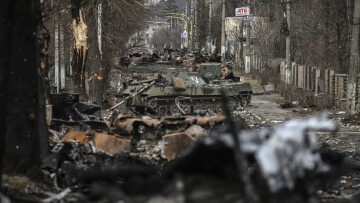 Πόλεμος στην Ουκρανία: «Δεν με πιστεύουν οι γονείς μου» - Η λογοκρισία των ρωσικών ΜΜΕ διχάζει ακόμα και οικογένειες