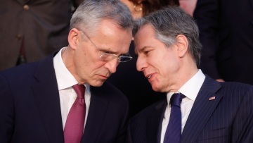 Ο Μπλίνκεν στα σύνορα Ουκρανίας - Πολωνίας: Στο 1.5 εκατομμύριο θα φτάσει αύριο ο αριθμός των προσφύγων