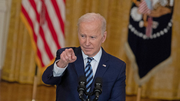 Πόλεμος στην Ουκρανία: Εμπάργκο σε ρωσικό πετρέλαιο και φυσικό αέριο ανακοίνωσε ο Μπάιντεν