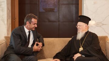 Σημείο διπλωματικής συνάντησης το Φανάρι - Αύριο η συνάντηση Βαρθολομαίου-Μητσοτάκη