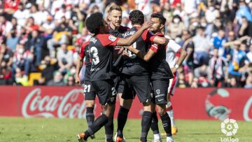 La Liga, Ράγιο Βαγιεκάνο - Σεβίλλη 1-1: Δεύτερο σερί «δώρο» τίτλου στη Ρεάλ Μαδρίτης - Δείτε τα γκολ 