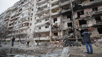 Ουκρανία: Τους επτά έφτασαν οι νεκροί από το χθεσινό ρωσικό πλήγμα στη Λβιβ 