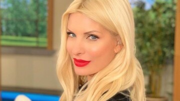 Η Ελένη Μενεγάκη για τον πατέρα της: «Τον έχασα 2,5 ετών, η απουσία του ήταν τεράστια»