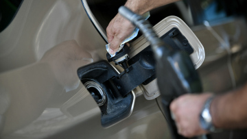 Fuel Pass: Σε λίγο οι ανακοινώσεις για τη νέα «γενναία» επιδότηση καυσίμων