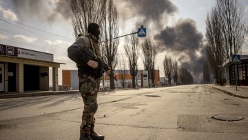 Πόλεμος στην Ουκρανία: Οι Ρώσοι κατέλαβαν πόλη όπου ζουν εργάτες του εργοστασίου του Τσερνόμπιλ