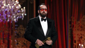 O Νίκολας Κέιτζ μεταμορφώνεται σε Κόμη Δράκουλα - Δείτε τις πρώτες φωτογραφίες