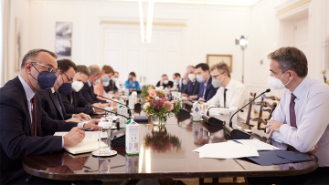 Διυπουργική σύσκεψη για την επισιτιστική επάρκεια: Δεν υπάρχει θέμα ελλείψεων, καθησυχάζει η κυβέρνηση