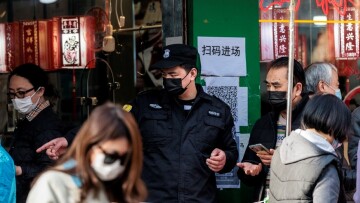 Κίνα: Αυστηρότερα μέτρα στη Σανγκάη μετά τα 13.000 νέα κρούσματα κορωνοϊού χθες