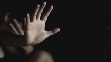 Αγγλίδα κατήγγειλε τον βιασμό της στην τουαλέτα μπαρ στην Πάργα