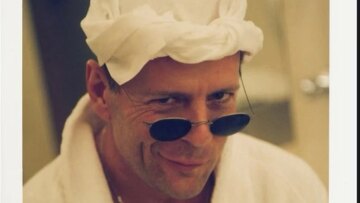 Ο Μπρους Γουίλις διαγνώστηκε με αφασία και αποσύρεται από την καριέρα του: «Περιορίζονται οι νοητικές λειτουργίες του»