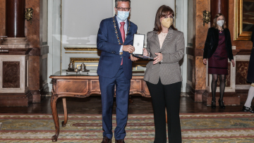 Η Κατερίνα Σακελλαροπούλου τιμήθηκε με το Χρυσό Κλειδί της πόλης της Λισαβόνας