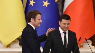 Πόλεμος στην Ουκρανία: Επικοινωνία Ζελένσκι-Μακρόν - Στο επίκεντρο των συνομιλιών οι νέες κυρώσεις στη Ρωσία