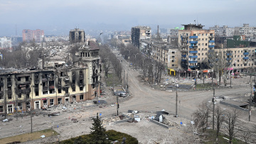 Νίκος Δένδιας: Η Ελλάδα θα ζητήσει από τη Χάγη τη διερεύνηση εγκλημάτων πολέμου στη Μαριούπολη
