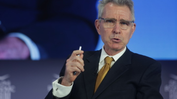 Πάιατ: Αναβαθμισμένος ο ρόλος της Ελλάδας στο ΝΑΤΟ μετά το τέλος του πολέμου στην Ουκρανία