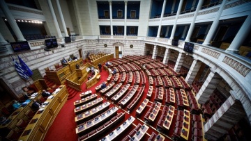 Συζήτηση και ψήφιση της Ελληνοαμερικανικής Αμυντικής Συμφωνίας στη Βουλή – Δείτε live 