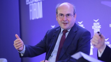 Φόρουμ των Δελφών - Χατζηδάκης: Έρχονται νέες αλλαγές για τις εκκρεμείς συντάξεις