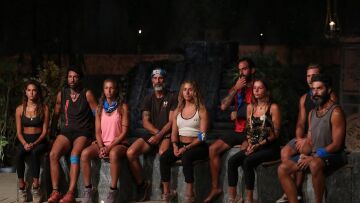 Survivor: Στον τάκο ξανά ο Εμμανουήλ και οι… εκρήξεις στους μπλε – Δείτε βίντεο