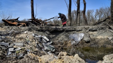 Πόλεμος στην Ουκρανία: Δέκα νεκροί και 35 τραυματίες από ρωσικούς βομβαρδισμούς στο Χάρκοβο