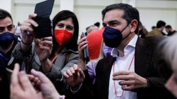 3ο Συνέδριο ΣΥΡΙΖΑ: Κυριαρχία Τσίπρα στην κάλπη για την εκλογή ηγεσίας από τη βάση