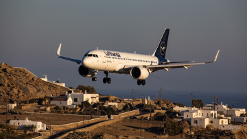 Aναστάτωση στις πτήσεις εσωτερικού προκαλεί η κακοκαιρία στα νησιά