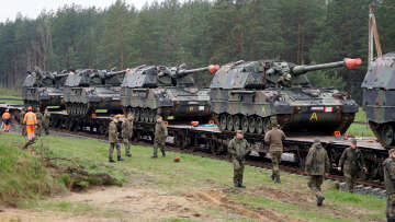 Πόλεμος στην Ουκρανία: Η Ράινμεταλ προσφέρει 88 μεταχειρισμένα άρματα μάχης Leopard I στο Κίεβο