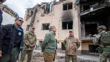 Πόλεμος στην Ουκρανία: Ο ΟΗΕ «προετοιμάζει μια προσπάθεια απομάκρυνσης» αμάχων από τη Μαριούπολη