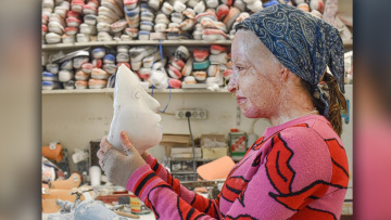 Ιωάννα Παλιοσπύρου: Κύμα συμπαράστασης στο Twitter μετά την αποκάλυψη του προσώπου της χωρίς μάσκα