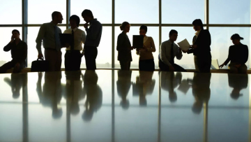 ΥΠΟΙΚ: «Τέλος» το τέλος επιτηδεύματος από φέτος για όσους κάνουν προσλήψεις