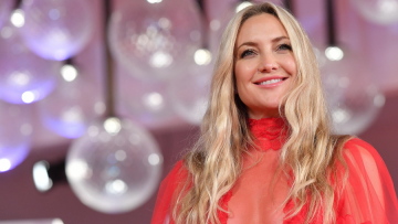 Κέιτ Χάντσον: Ετοιμάζει το πρώτο της άλμπουμ και κάνει την είσοδό της στον χώρο της μουσικής