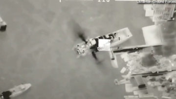 Βίντεο: Ουκρανικό drone χτυπά ρωσικό πλοίο στο Φιδονήσι - «Οι εχθροί μας θα καούν σαν κατσαρίδες»