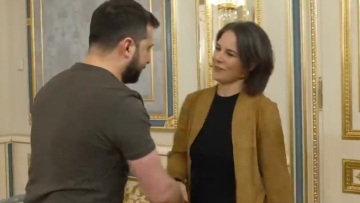 Ουκρανία: Τους υπουργούς Εξωτερικών Γερμανίας και Ολλανδίας υποδέχτηκε ο Ζελένσκι