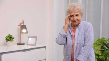 Είναι άνοια ή κατάθλιψη; 5 τρόποι να τα ξεχωρίσουμε στους 70ρηδες