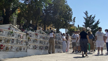 Σε κλίμα οδύνης το «τελευταίο αντίο» στον 14χρονο από τα Σεπόλια