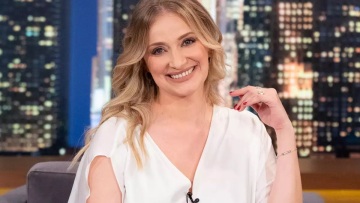 Λένα Δροσάκη για metoo: «Αυτά τα κορίτσια και τα αγόρια κουβαλάνε στην πλάτη τους χιλιάδες σιωπές»