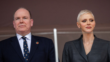 Σαρλίν του Μονακό: Διαψεύδει τις φήμες για διαζύγιο με τον Αλβέρτο