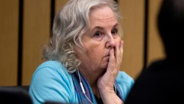 ΗΠΑ: Η συγγραφέας του «Πώς να δολοφονήσετε τον σύζυγό σας» κρίνεται ένοχη για τη δολοφονία του συζύγου της